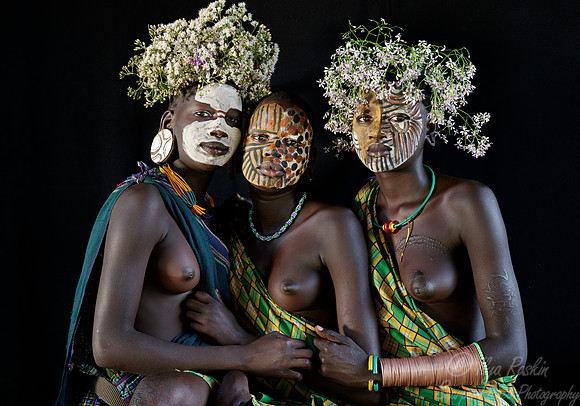 242 Ethiopia Suri tribe