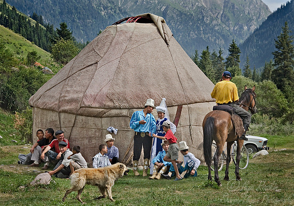032_Lake Issyk Ull_Kyrgyzstan