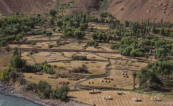 046 Panj River Valley - Afganistan
