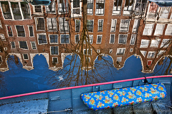 004_Reflections in Amsterdam canals_Holland